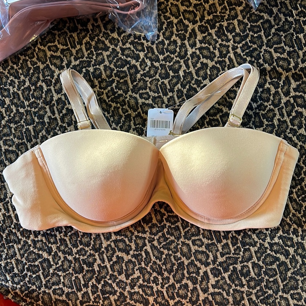 Soma EMBRACEABLE STRAPLESS 36A